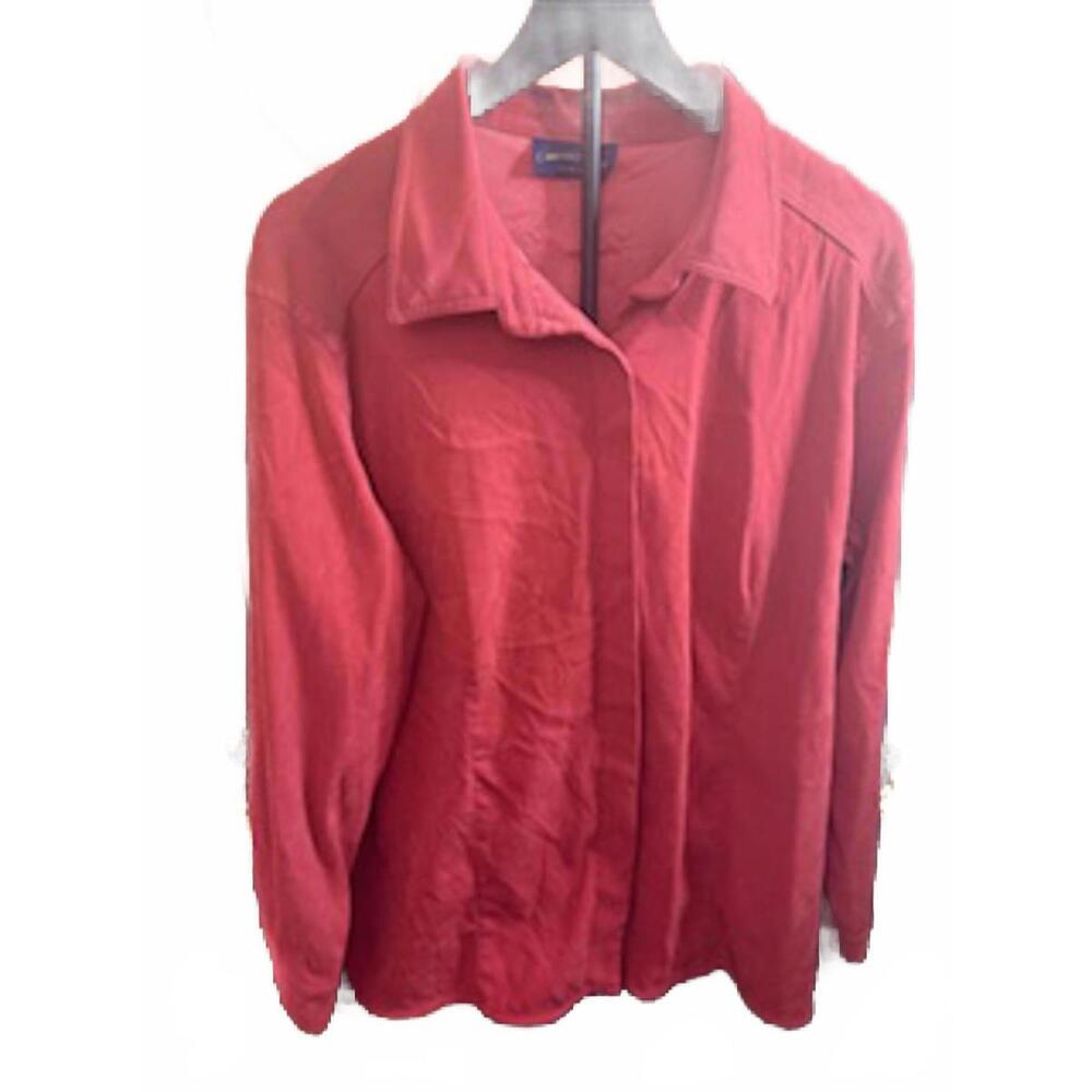 Charter Club Women's Button-Up Shirt in Warm Red Size‎ Large